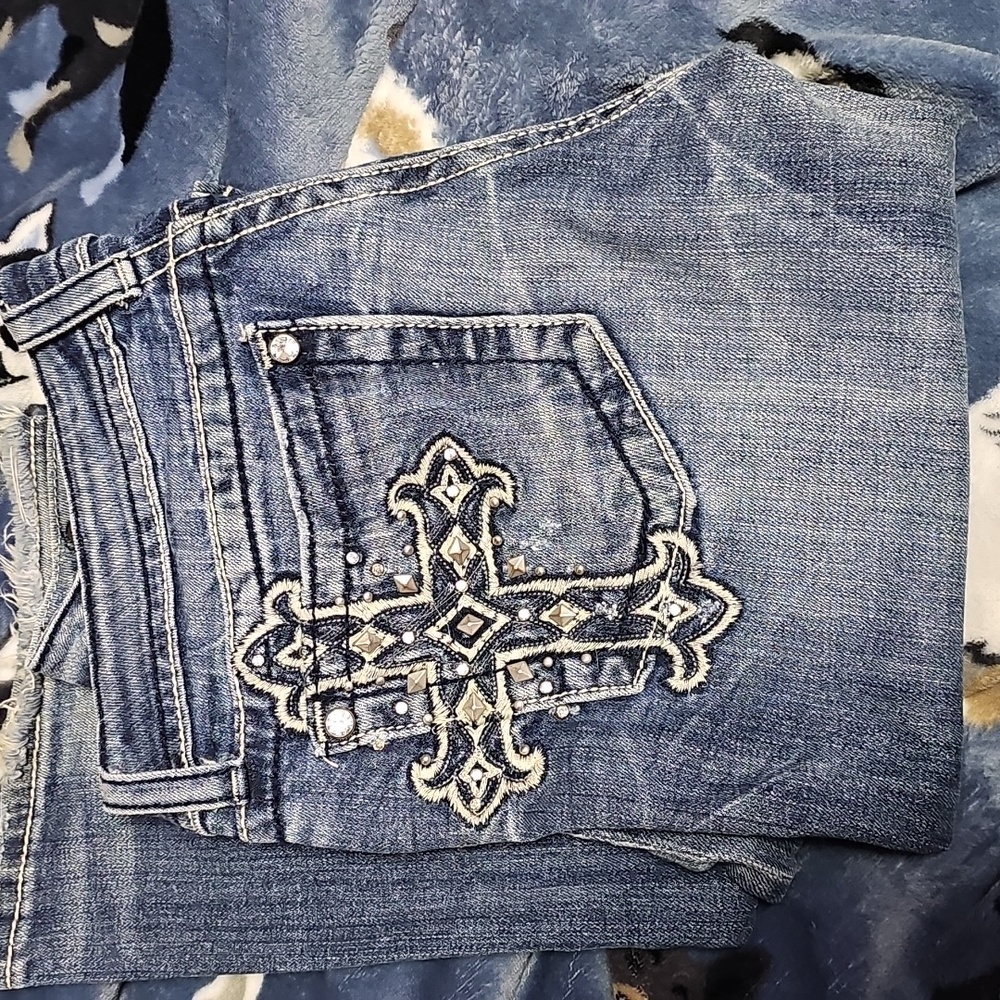 Miss me cross pocket jeans.
